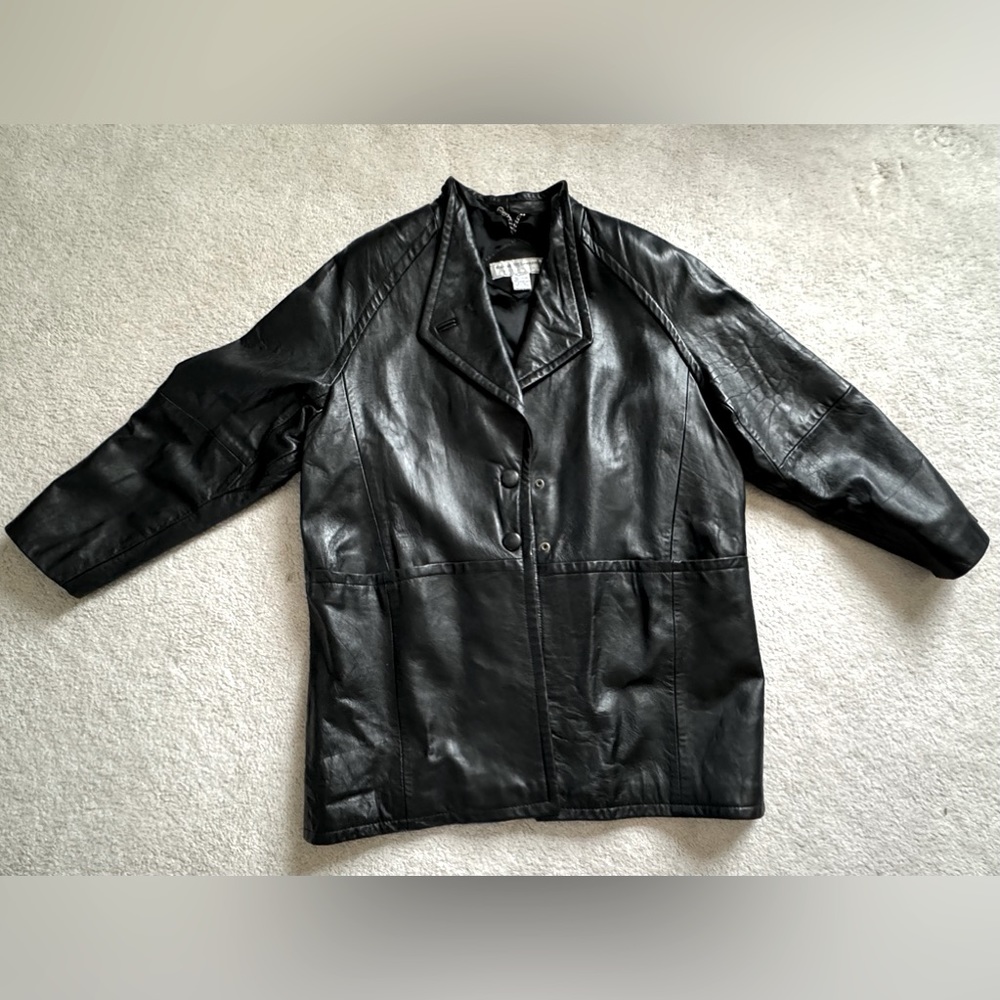 ⭐️ Maggie Lawrence Collection Leather Coat